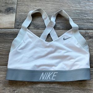 Nike Sports Bra / workout top